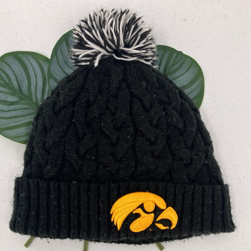 New Era Black Yellow White University Iowa Hawkeye Cable Knit Lined Beanie Hat